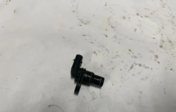 Audi A8 S8 D4 4H Camshaft position sensor 07L905163B