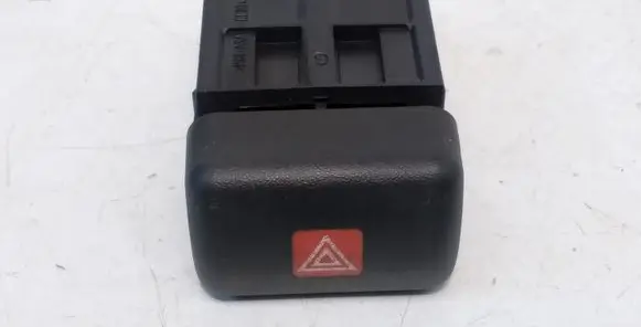 Opel Zafira A Hazard light switch 90589897 09104489
