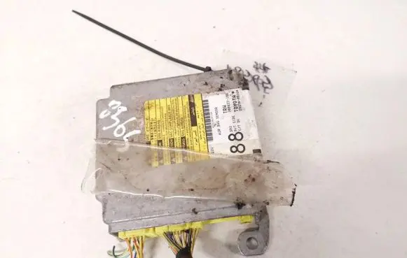 Toyota Avensis T250 Airbag control unit/module 8917005160 89170-05160