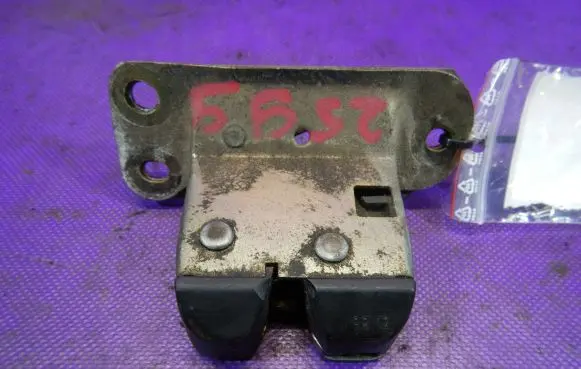 Volvo S40, V40 Tailgate/trunk/boot lock/catch/latch