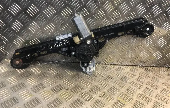 Mercedes-Benz C W203 Rear door window regulator with motor 2038202942