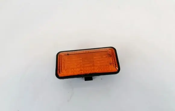 Volkswagen Vento Front fender indicator light 1h0949117a