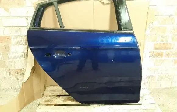 Fiat Bravo Rear door