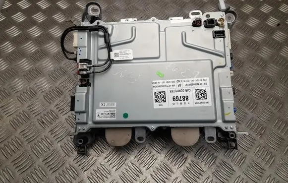 Tesla Model Y Engine control unit/module 191881200F