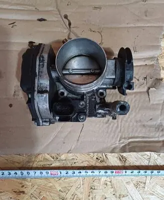 Volkswagen Golf IV Throttle valve 408237111012