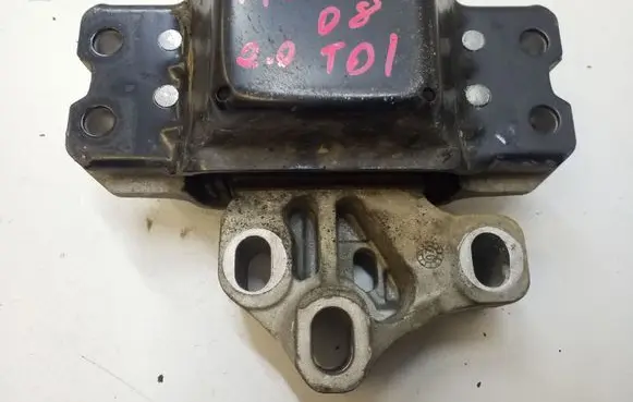 Volkswagen Tiguan Gearbox mount 5N0199555