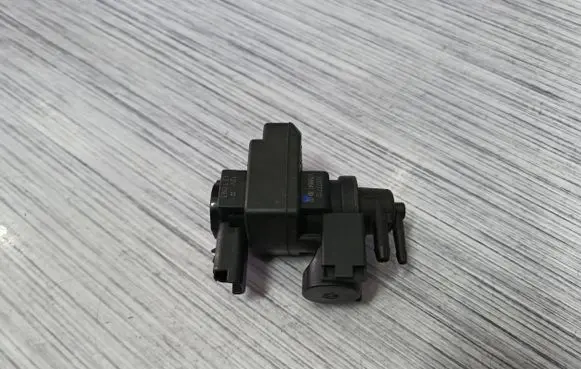 Mini Paceman (R61) Turbo solenoid valve 7599547 11657599547 7595373