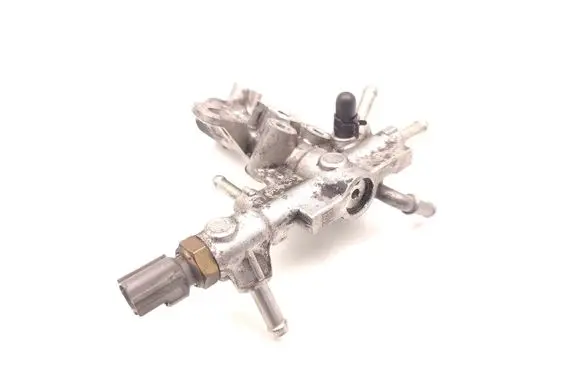 Mazda 6 Fuel pressure regulator A13F27