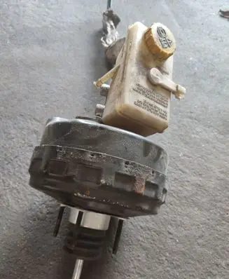 Jaguar XF Brake booster