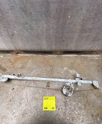 Fiat Ducato Front door manual window regulator 