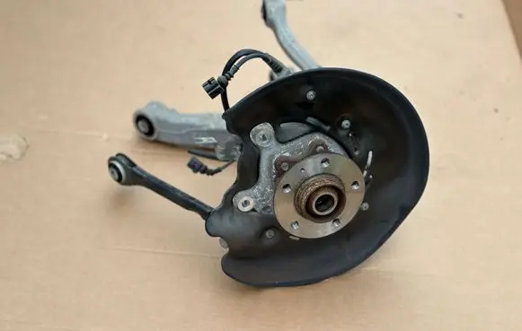 Audi A8 S8 D4 4H Rear wheel hub 4H0505431D 20331522203