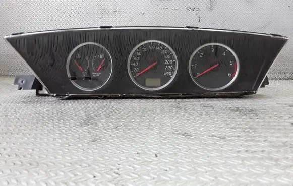 Nissan Primera Speedometer (instrument cluster)
