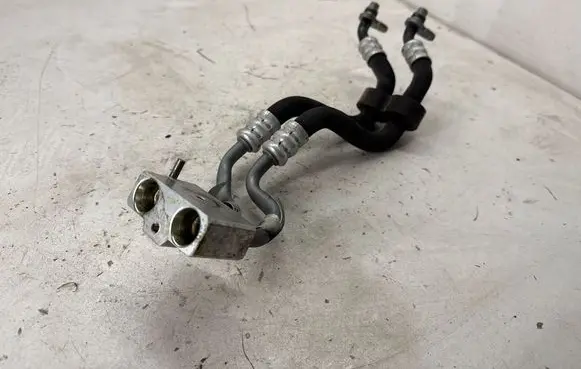 Audi Q3 F3 Gearbox oil cooler pipe/hose 5QF317820A