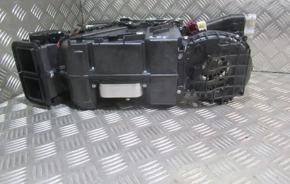 Mercedes-Benz S W222 Heater blower radiator 