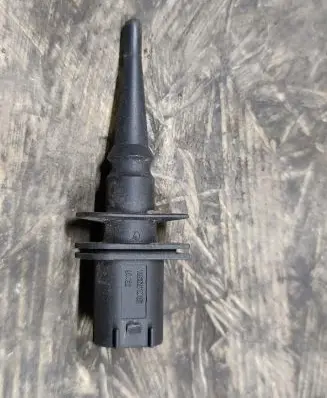 BMW 5 E60 E61 Outside/exterior temperature sensor 13632610DE