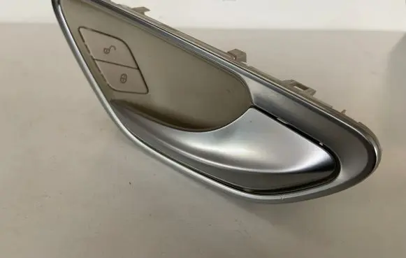 Front door interior handle