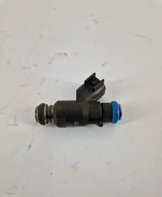 KIA Opirus Fuel injector 353103C000