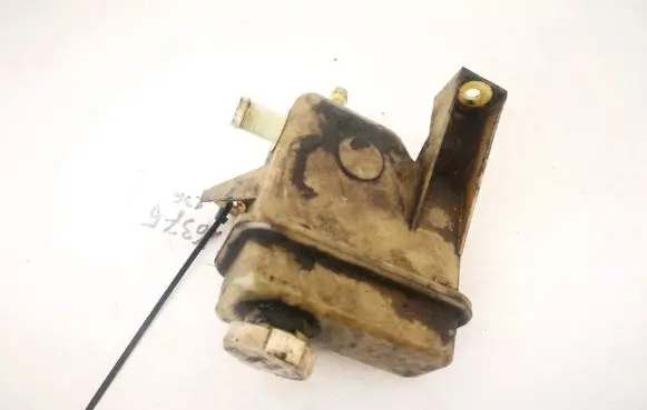 Mitsubishi Carisma Power steering fluid tank/reservoir