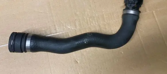 BMW 7 E65 E66 Engine coolant pipe/hose 1712750801103