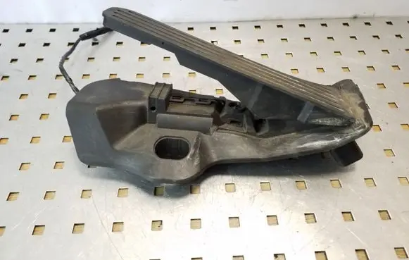 Seat Altea XL Accelerator throttle pedal 1K2721503K