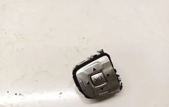 Ford Mondeo MK IV Steering wheel buttons/switches 