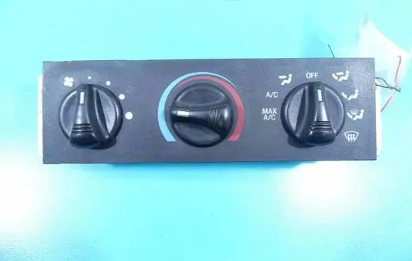 Ford Explorer Climate control/heater control trim IMPRK983947
