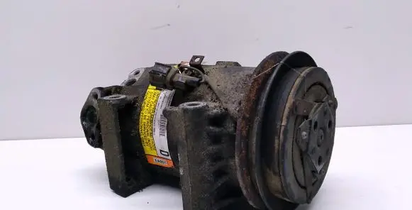 Nissan Almera Tino Air conditioning (A/C) compressor (pump) EA051