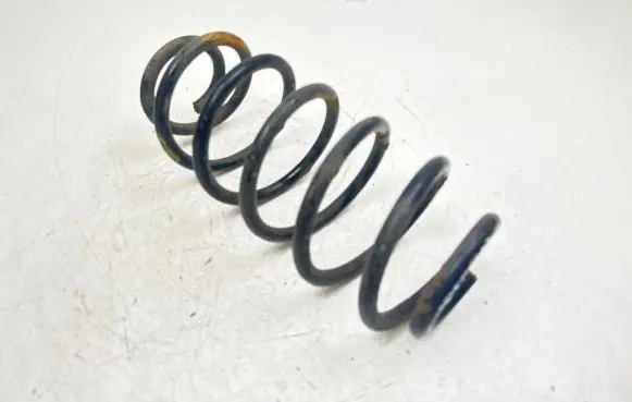 Toyota Yaris Verso Rear coil spring