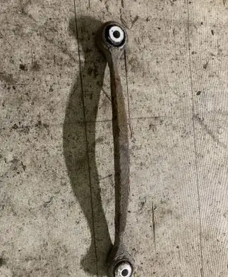Mercedes-Benz ML W164 Rear control arm 000060364106