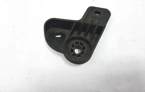 Opel Insignia B Radiator support slam panel bracket 84012896