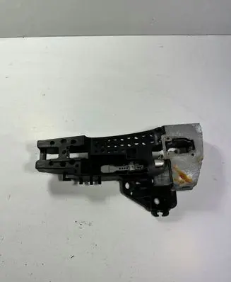 Audi A5 Sportback 8TA Front door exterior handle/bracket 
