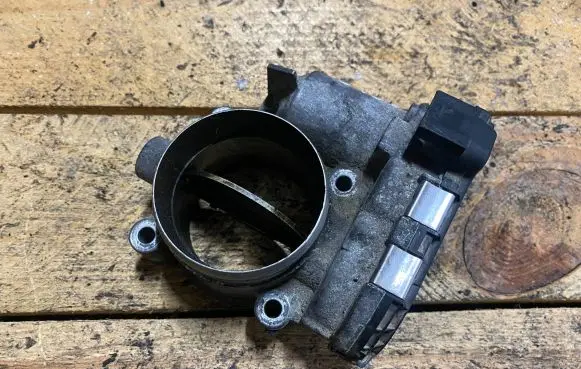 Mercedes-Benz C W204 Throttle valve a6460900970 6460900970