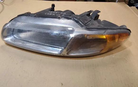 Chrysler Sebring (FJ - JX) Headlight/headlamp 
