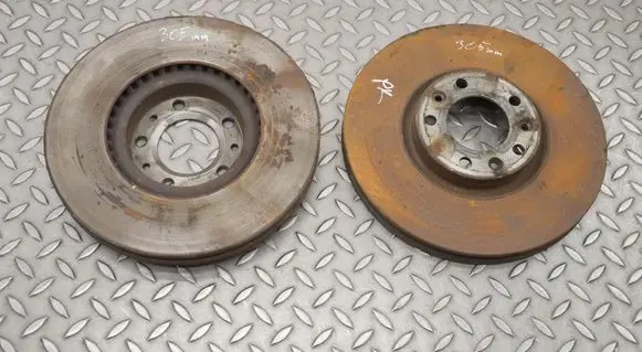 Peugeot 3008 II Front brake disc 305MM