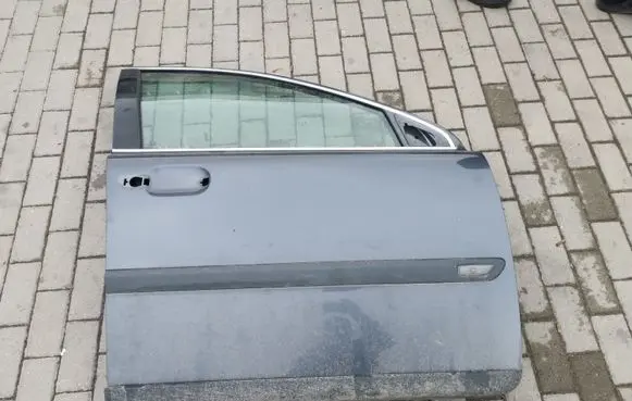Volvo XC90 Front door