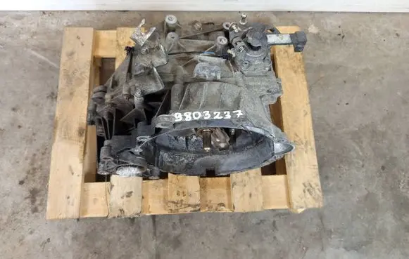 Mini Cooper Countryman R60 Manual 6 speed gearbox 9803237 0722178ACH