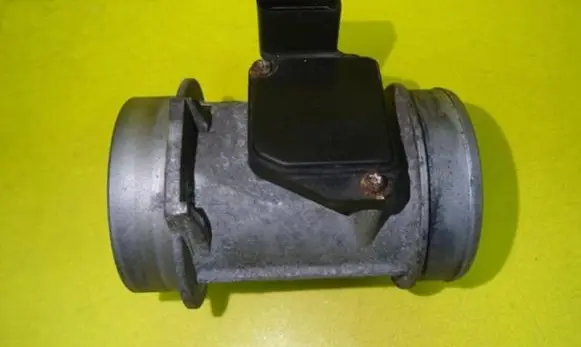 Audi A4 S4 B6 8E 8H Mass air flow meter 059906461D AFH70-25C