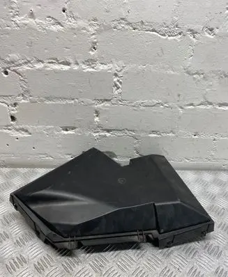 BMW X6 F16 Cabin air micro filter cap 64319245587