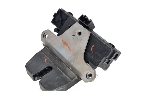 Volvo V50 Tailgate/trunk/boot lock/catch/latch 4N51A442A66AN