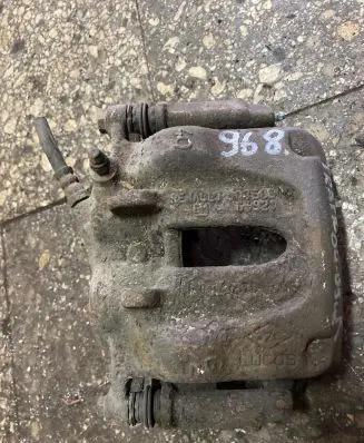 Renault Trafic II (X83) Front brake caliper