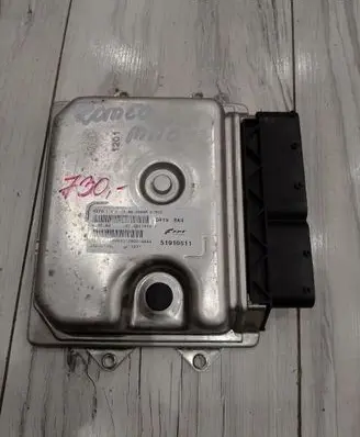 Alfa Romeo Mito Engine control unit/module ECU 51910511