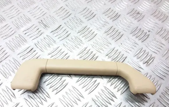 Volkswagen Touareg I Front interior roof grab handle 7L0857607A