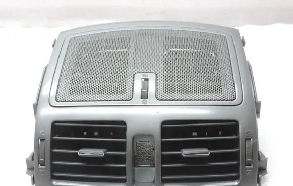 Toyota Auris 150 Dash center air vent grill 5567002110