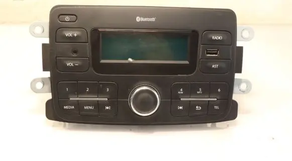 Radio/GPS head unit trim