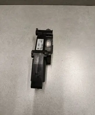 Skoda Superb B6 (3T) Tailgate/trunk/boot lock/catch/latch 3T0827309B 3T0827300B