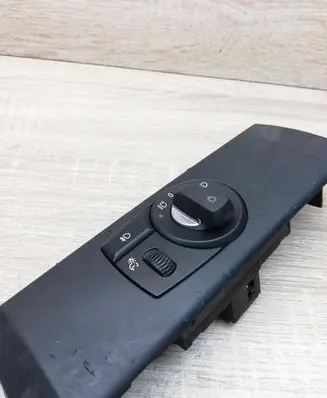 BMW 5 E60 E61 Light switch 6988553