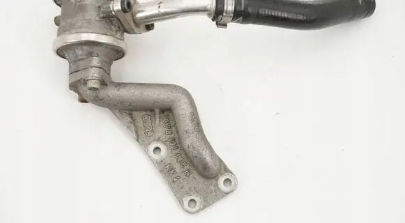 Audi A6 S6 C5 4B EGR valve 078131165H 077131101B
