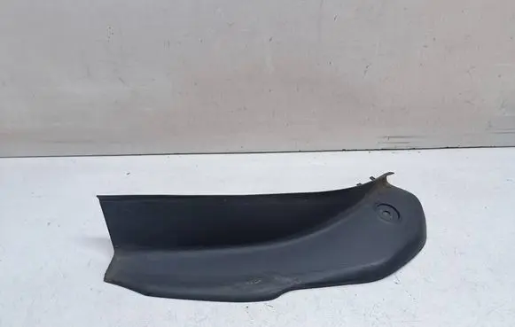 BMW 3 F30 F35 F31 Rear/tail light trim molding 