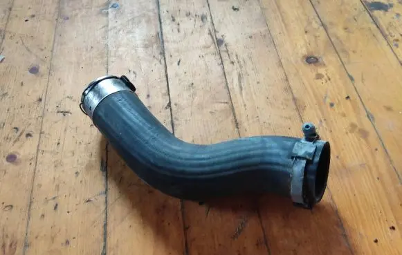 Hyundai Tucson TL Intercooler hose/pipe 28262
