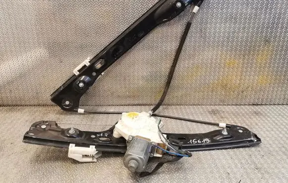BMW 3 E90 E91 Front door electric window regulator 7060265